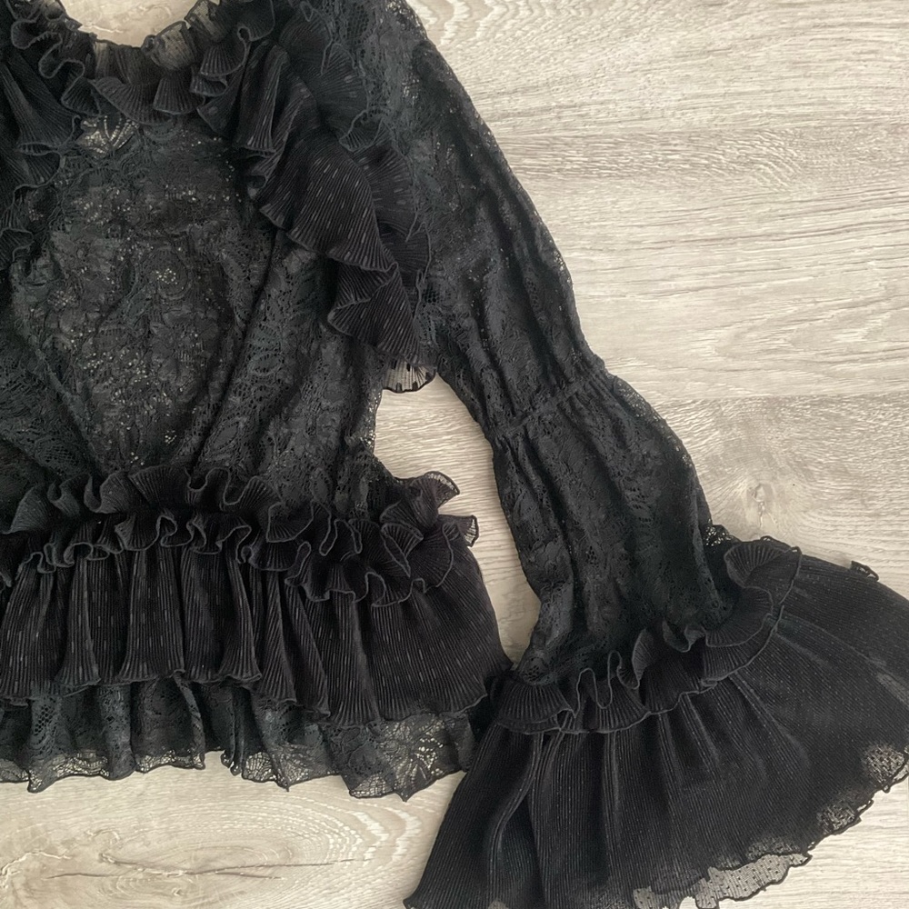 Romance was born hocus pocus lace blouse - Picture 11 of 12